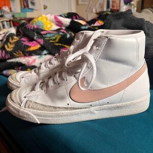 Nike Women's High-Top Sneakers White with Light Pink Swoosh